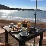 Agay Beach 2*