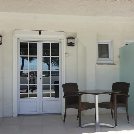 Agay Beach 2* Сен-Рафаель